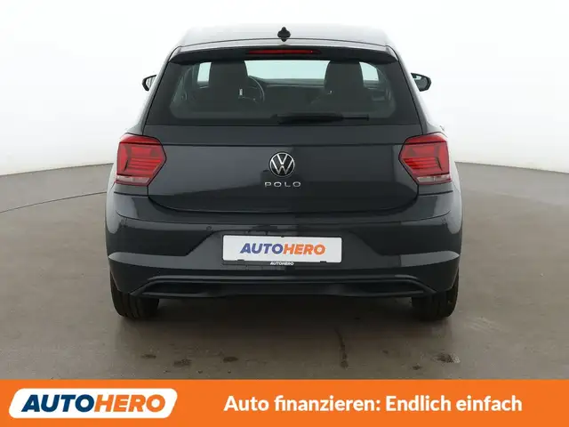Volkswagen Polo view 5