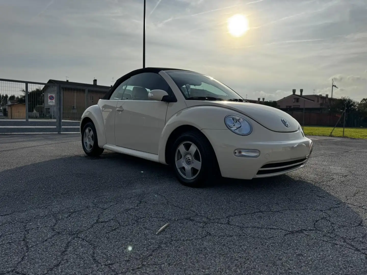 Volkswagen New Beetle New Beetle Cabriolet 1.9 TDI Weiß - 1