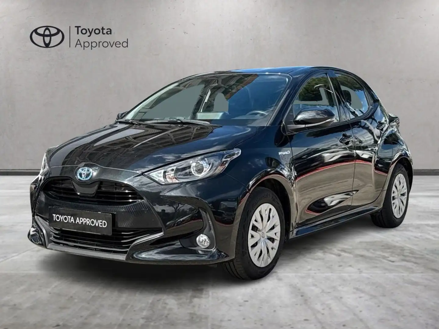Toyota Yaris 1.5 Hybrid 5 porte Active Noir - 1