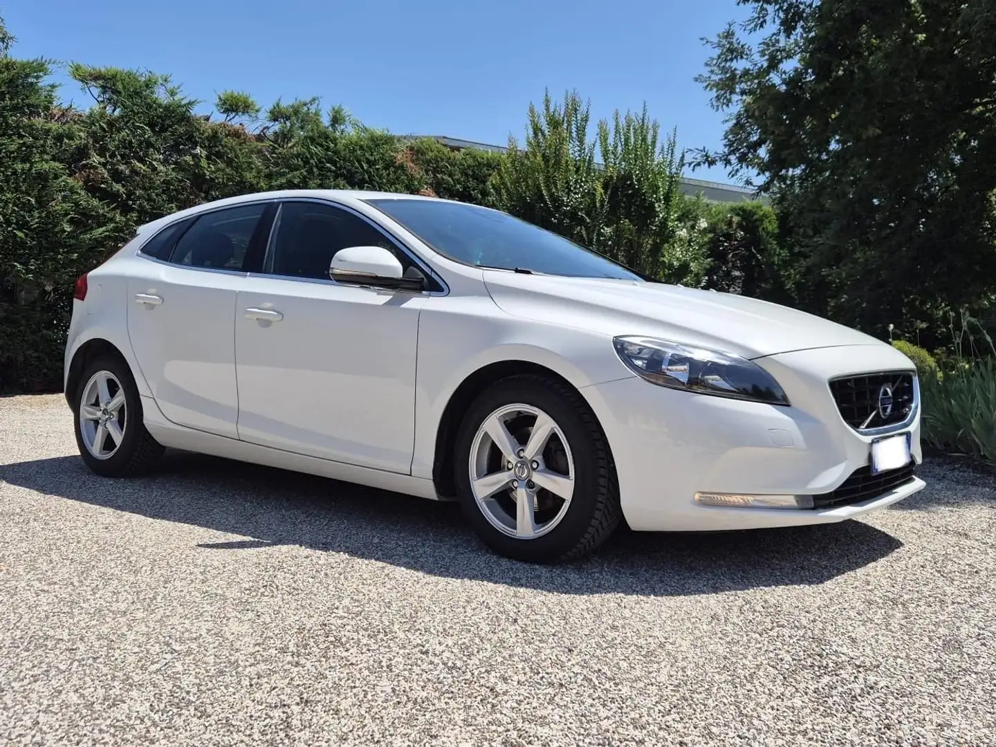 Volvo V40 V40 II 2012 1.6 d2 Kinetic Bianco - 1
