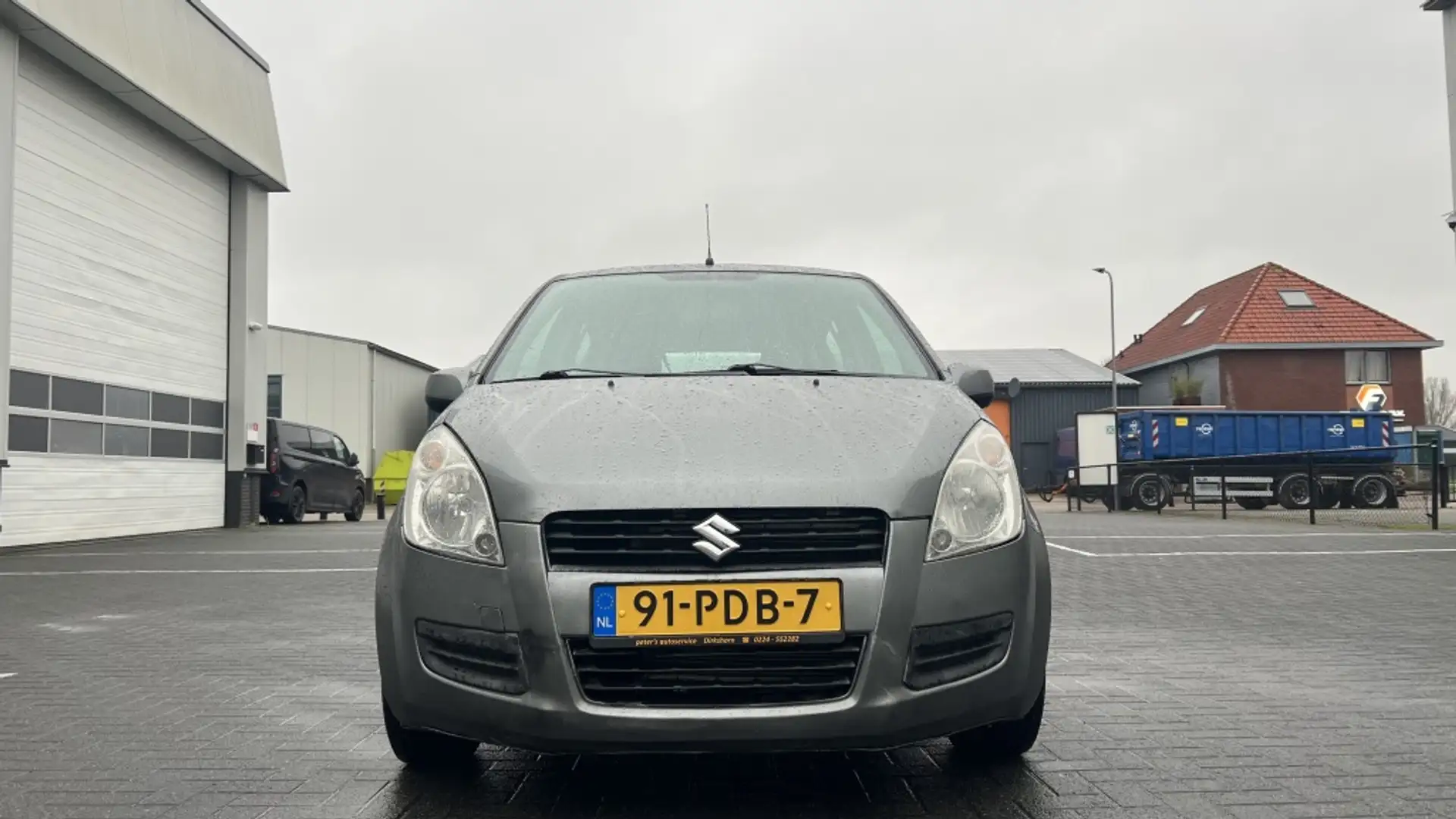 Suzuki Splash 1.0 Spirit Grijs - 2