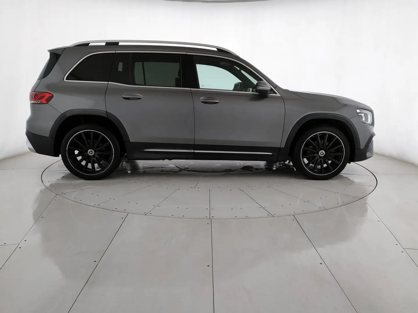 Mercedes-Benz GLB 180 GLB 180 d Premium auto Gris - 2
