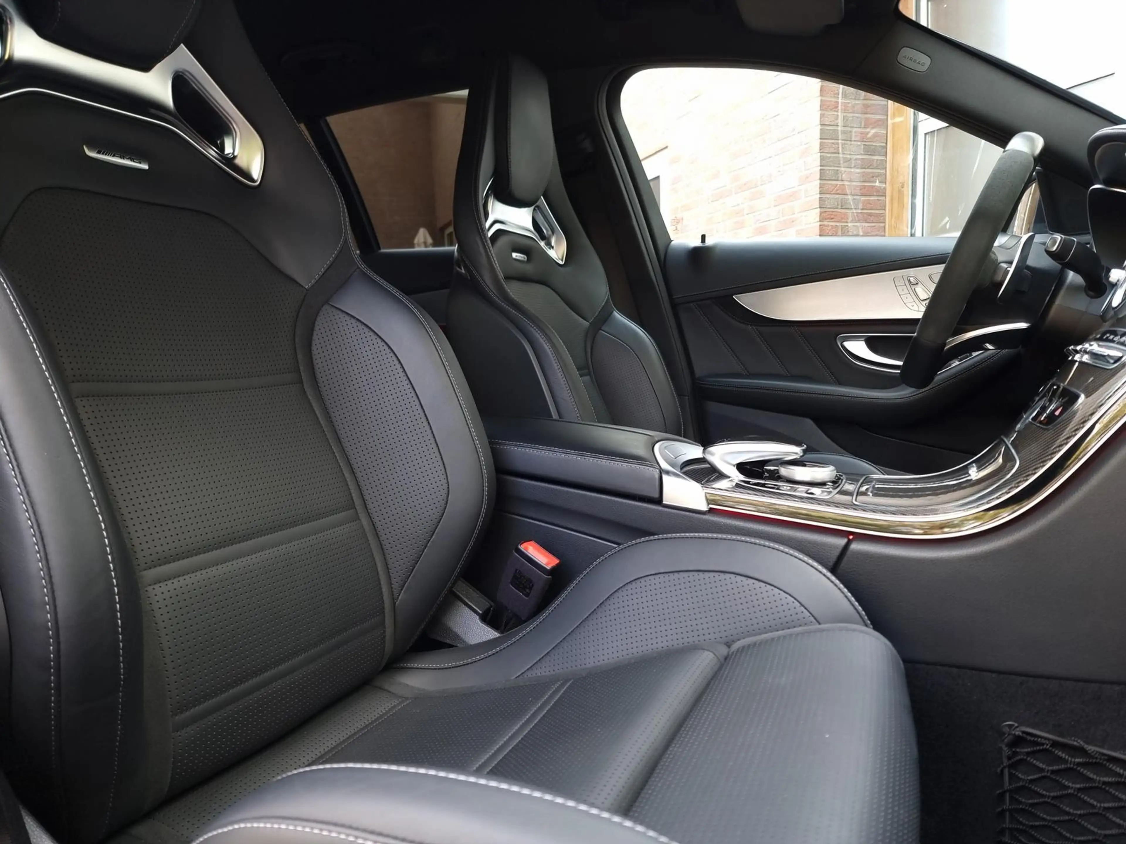 Mercedes-Benz C 63 AMG C63 AMG T~Schalensitze/Carbon / IWC / SportAbgas — photo 15