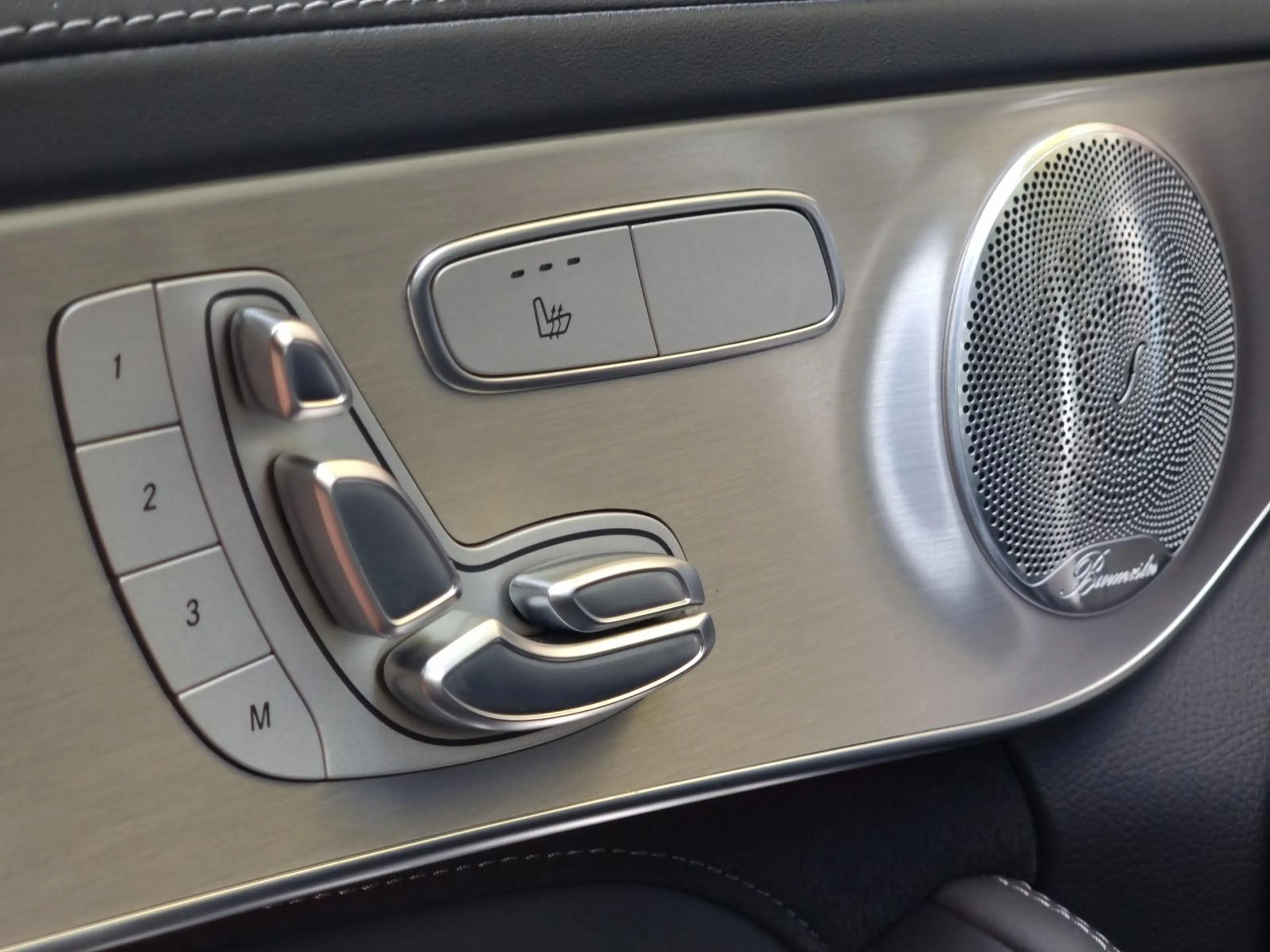 Mercedes-Benz C 63 AMG C63 AMG T~Schalensitze/Carbon / IWC / SportAbgas — photo 10