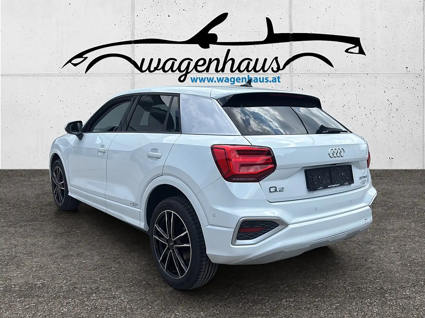 Audi Q2 30 TFSI admired, Keyless, LED Matrix, Kamera, Weiß - 2