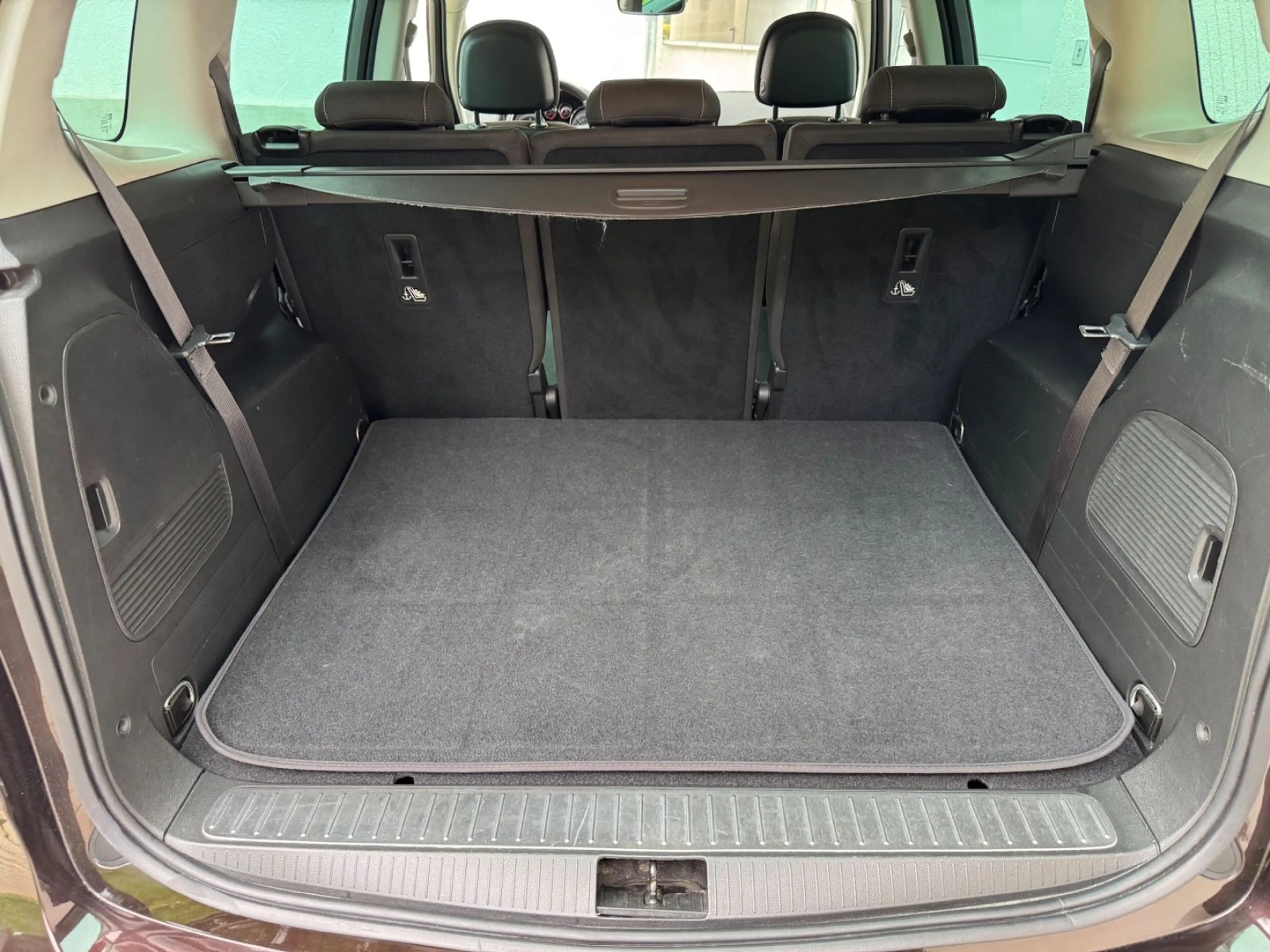 Opel Zafira Tourer Innovation 2.0 CRDI Automat. 7Sitz — photo 21