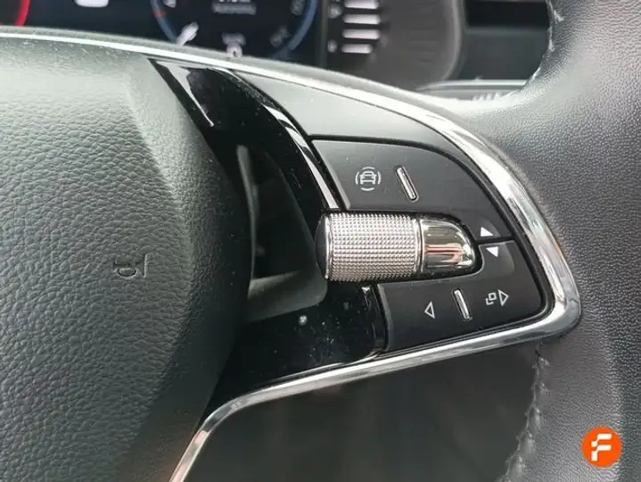 Škoda Kamiq 1.0 TSI Style 2023, foto 12