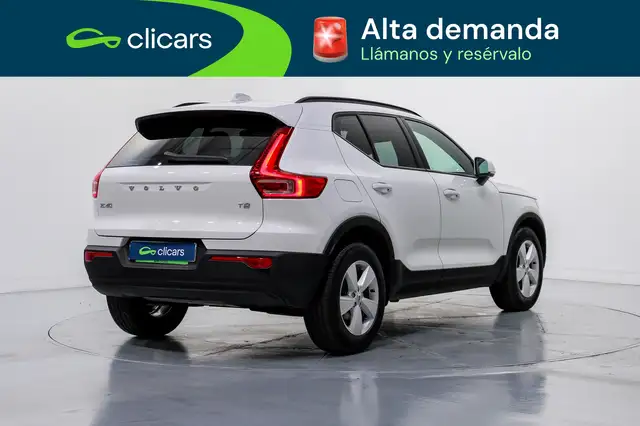 Volvo XC40 view 5