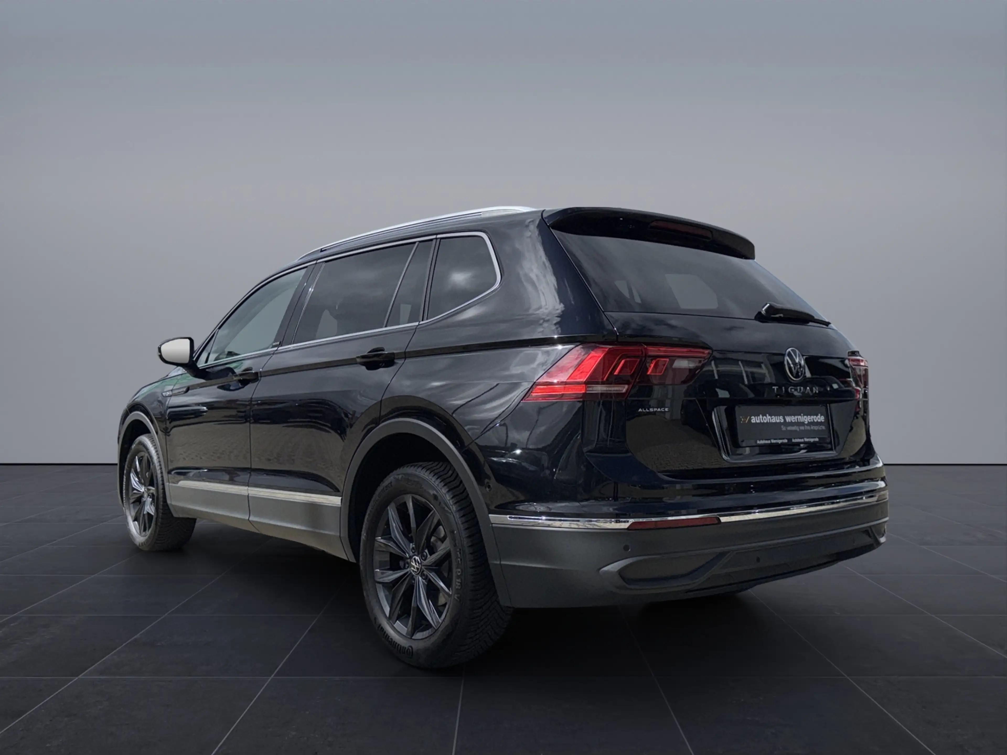 Volkswagen Tiguan Allspace Move 1.5TSI DSG *DC Pro*AHK*LED* — photo 5