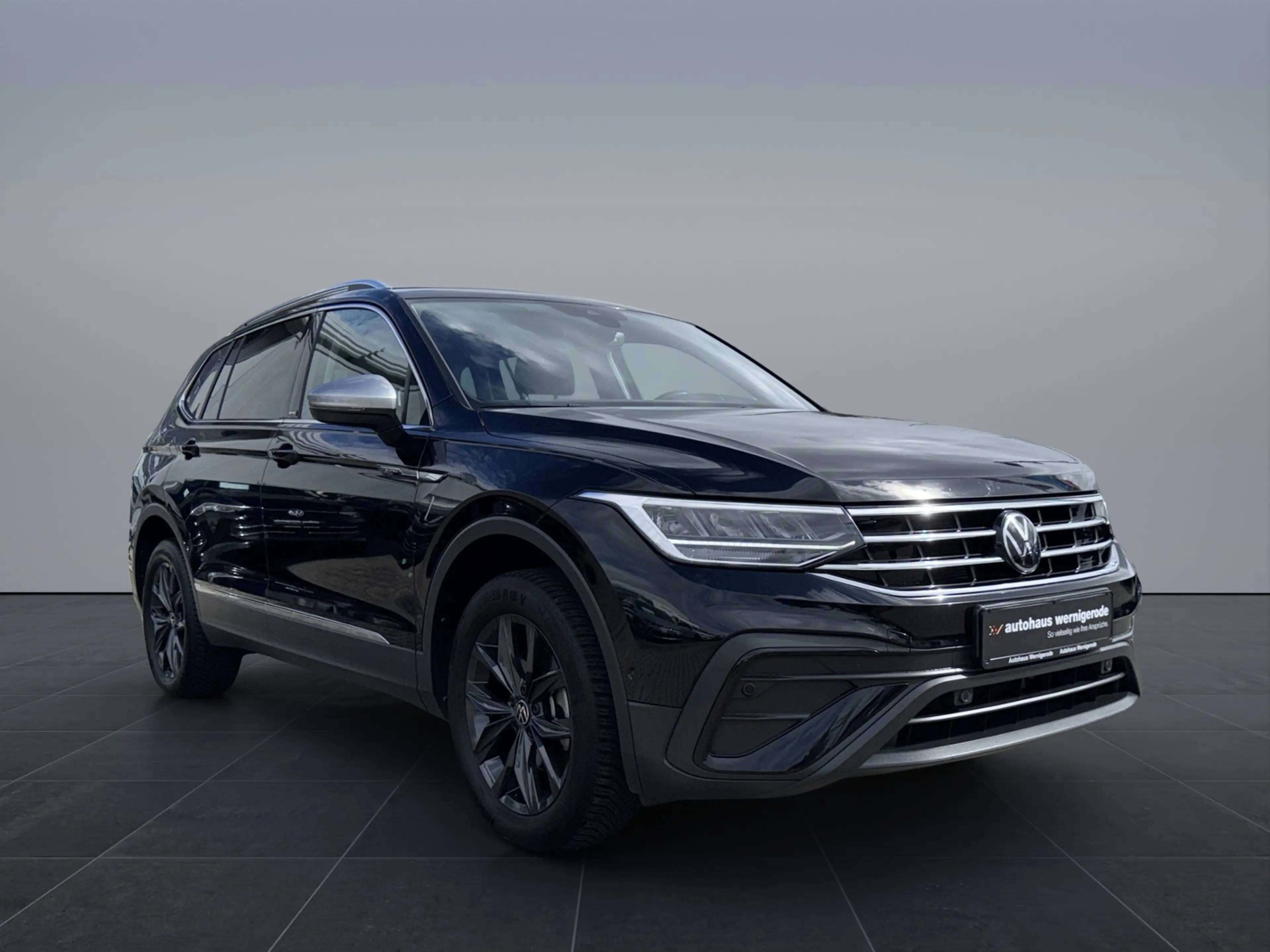 Volkswagen Tiguan Allspace Move 1.5TSI DSG *DC Pro*AHK*LED* — photo 9