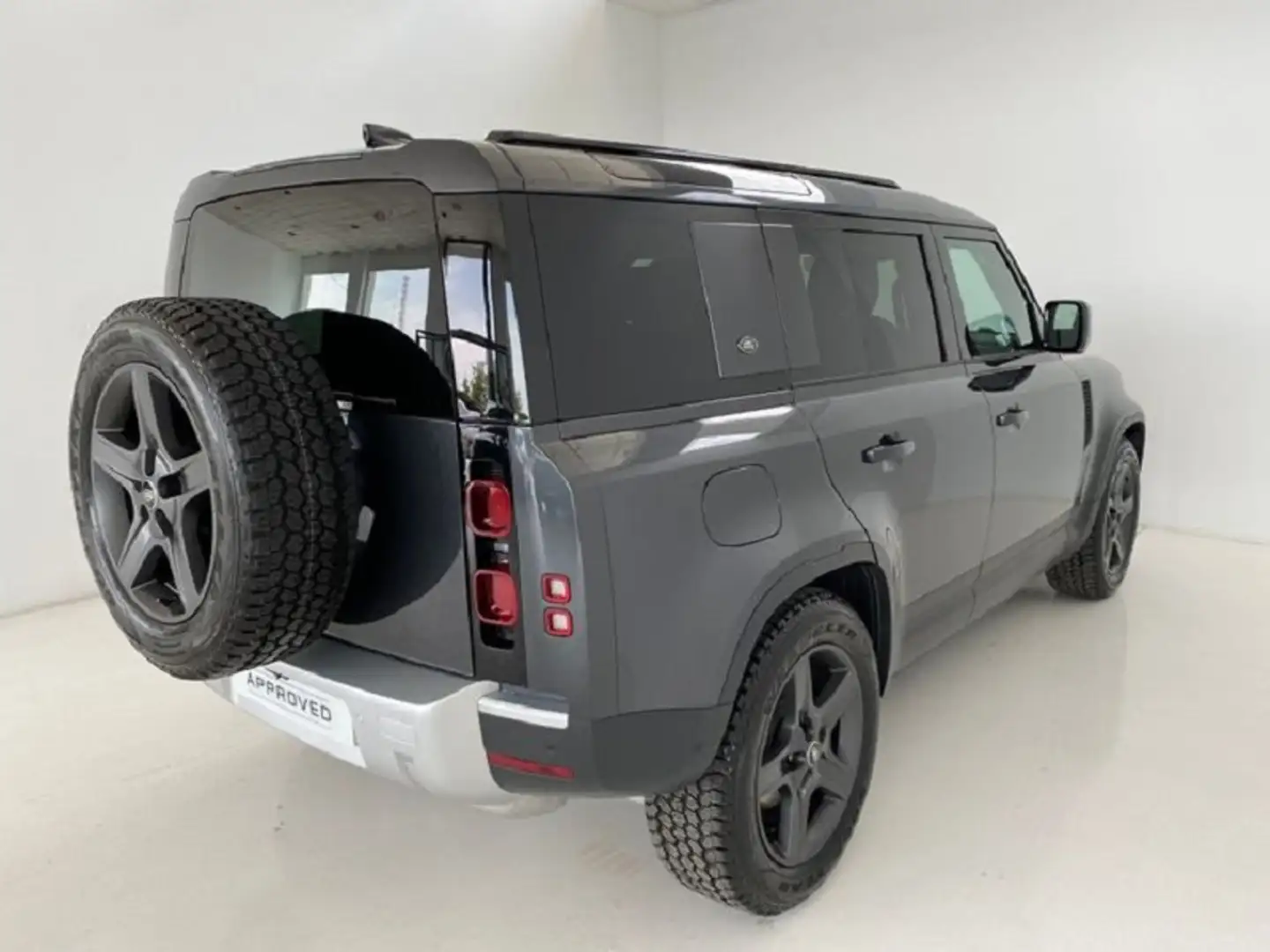 Land Rover Defender 3.0 D250 MHEV SE 110 AUTO 4WD 249 5P - 2