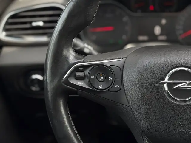 Opel Grandland X view 11