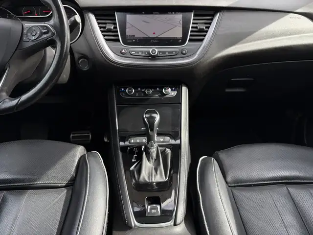 Opel Grandland X view 8