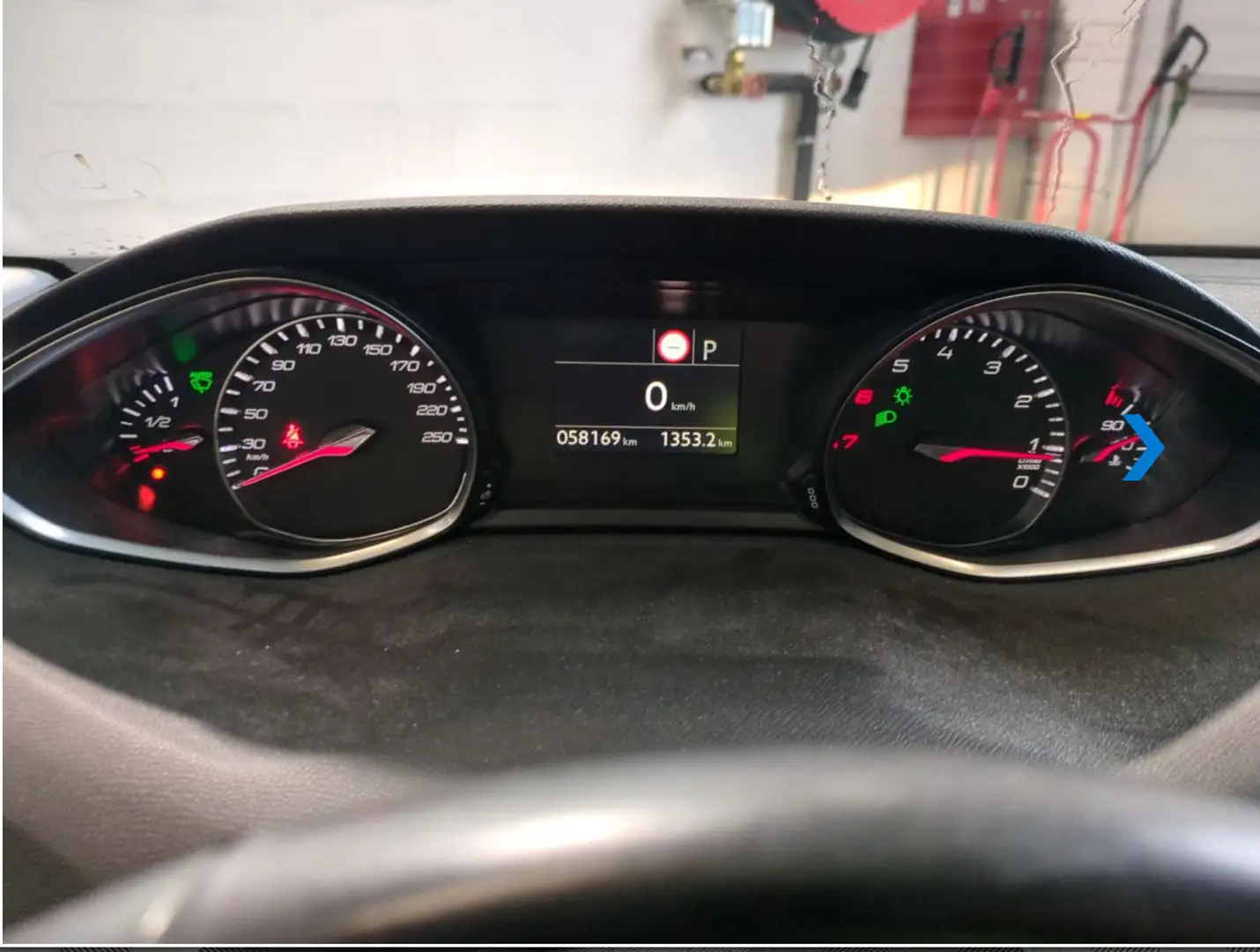 Peugeot 308 1.2 PureTech 130ch S&S EAT6 Allure - 1