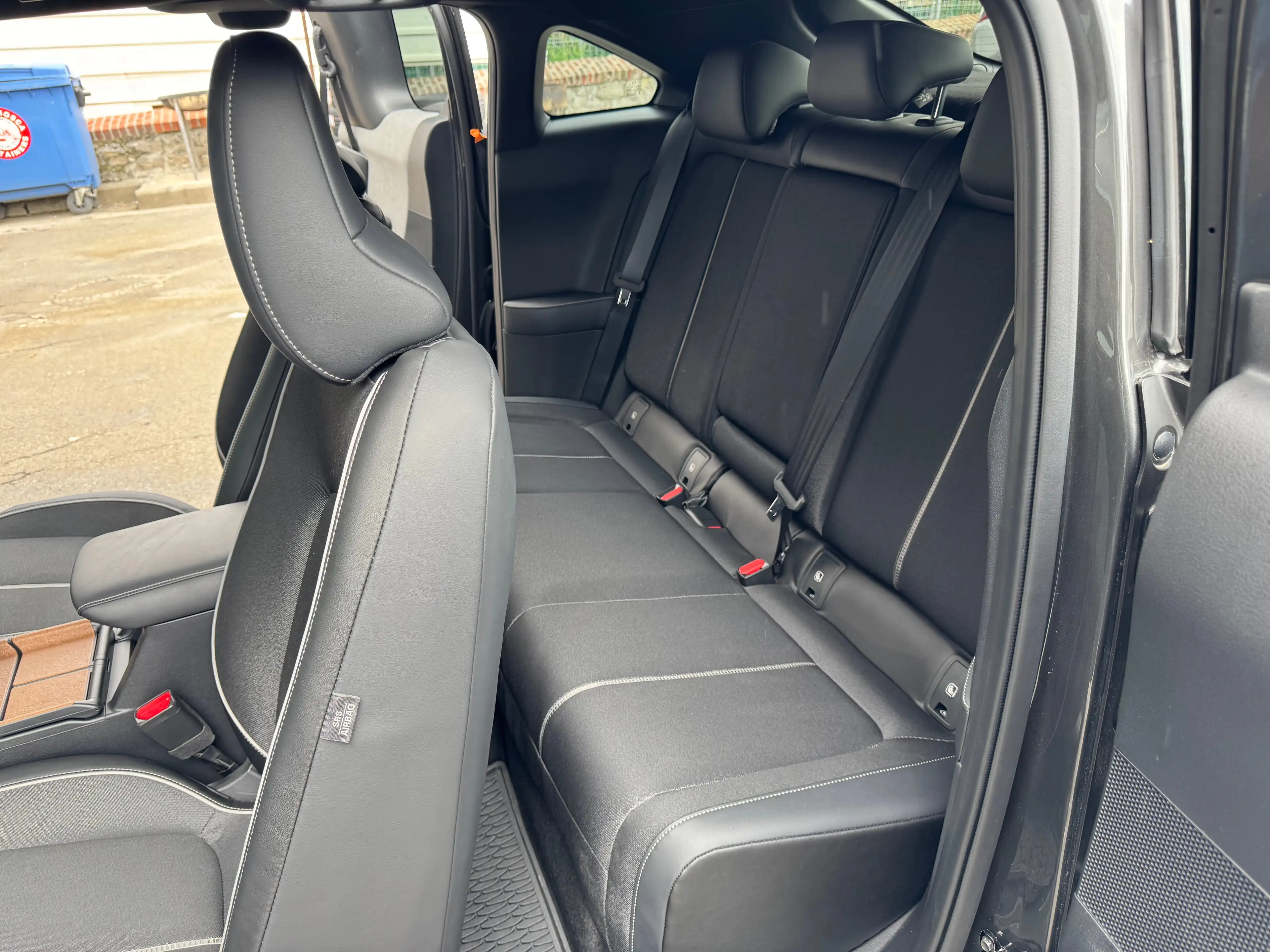 Mazda MX-30 MX-30 17.8 kWh e-SKYACTIV R-EV Makoto (125kW) — photo 9