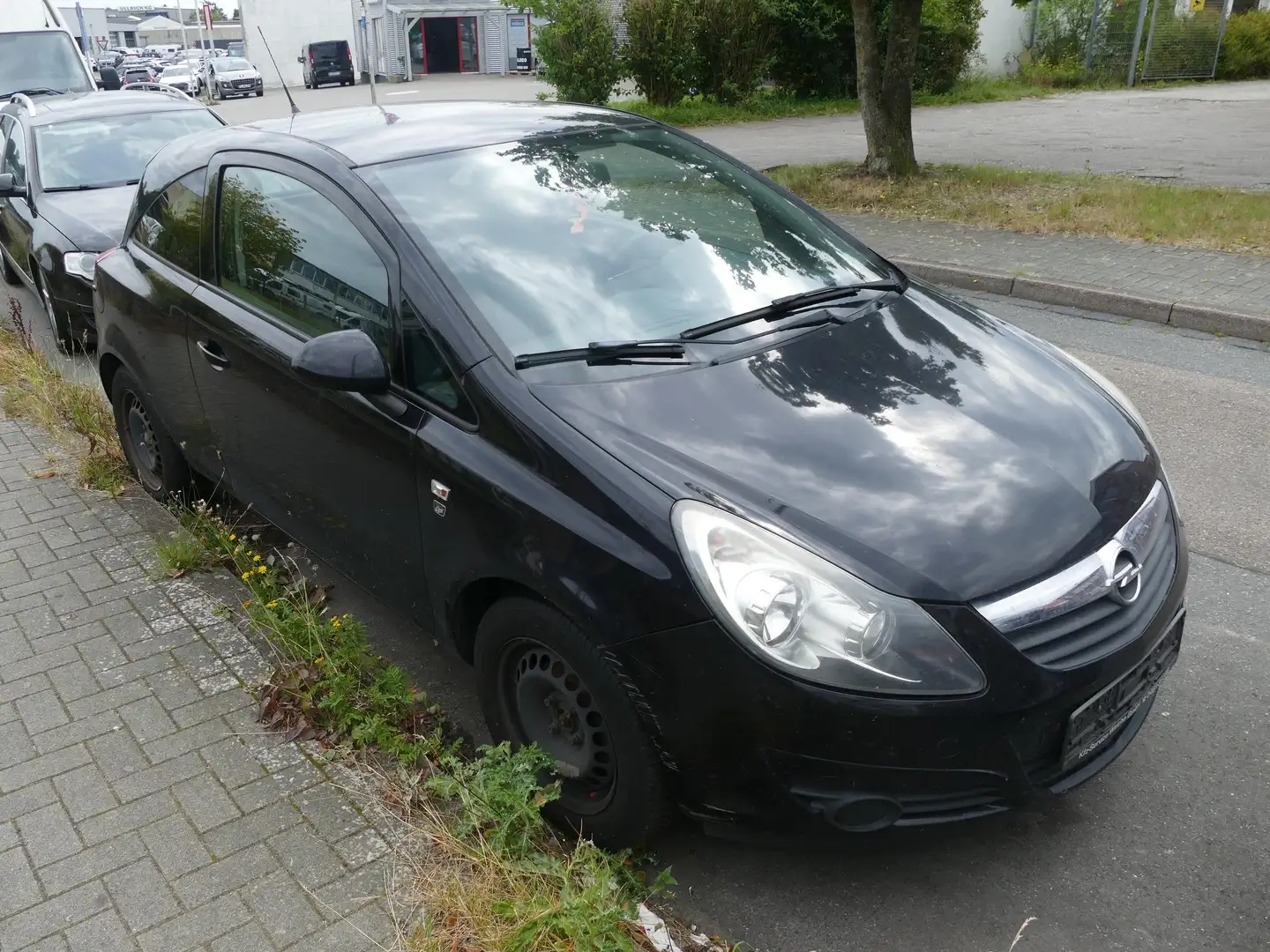 Opel Corsa Corsa 1.2 16V Klima  Radio CD MP3 HU/AU 08/2025 Schwarz - 2