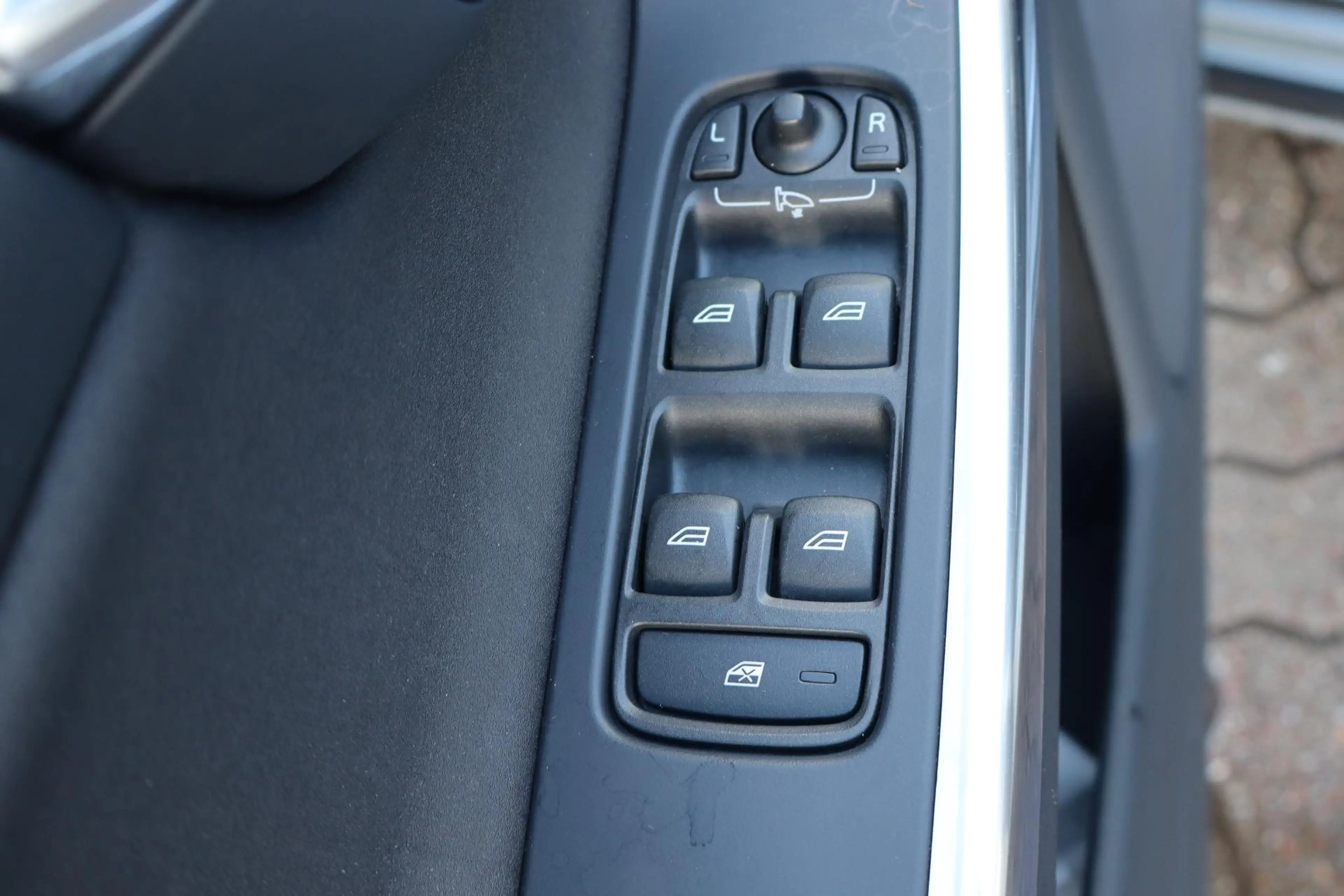 Volvo S60 1.6 T4 Momentum Navigatie, Airco, Cruise control, — photo 17