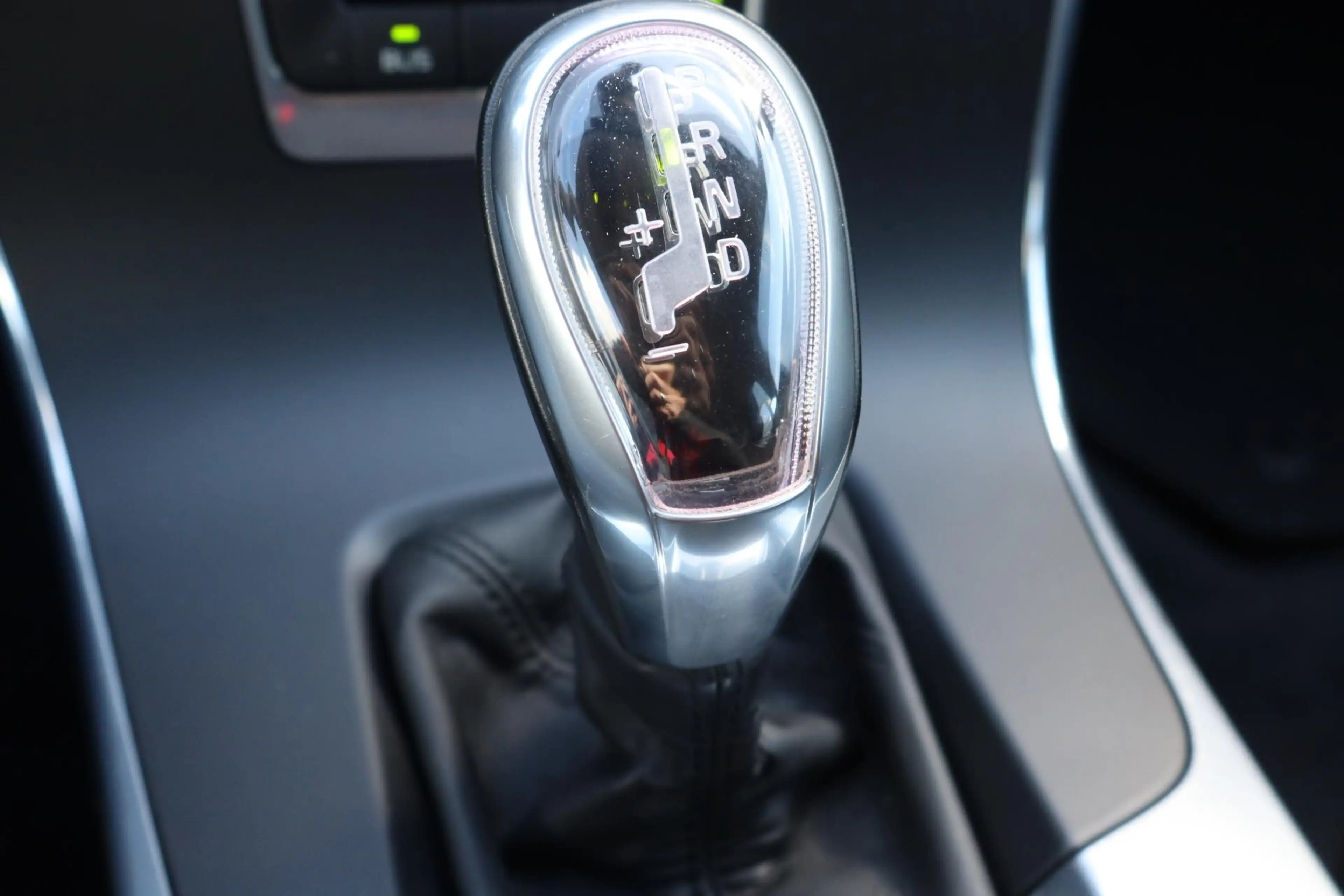Volvo S60 1.6 T4 Momentum Navigatie, Airco, Cruise control, — photo 27