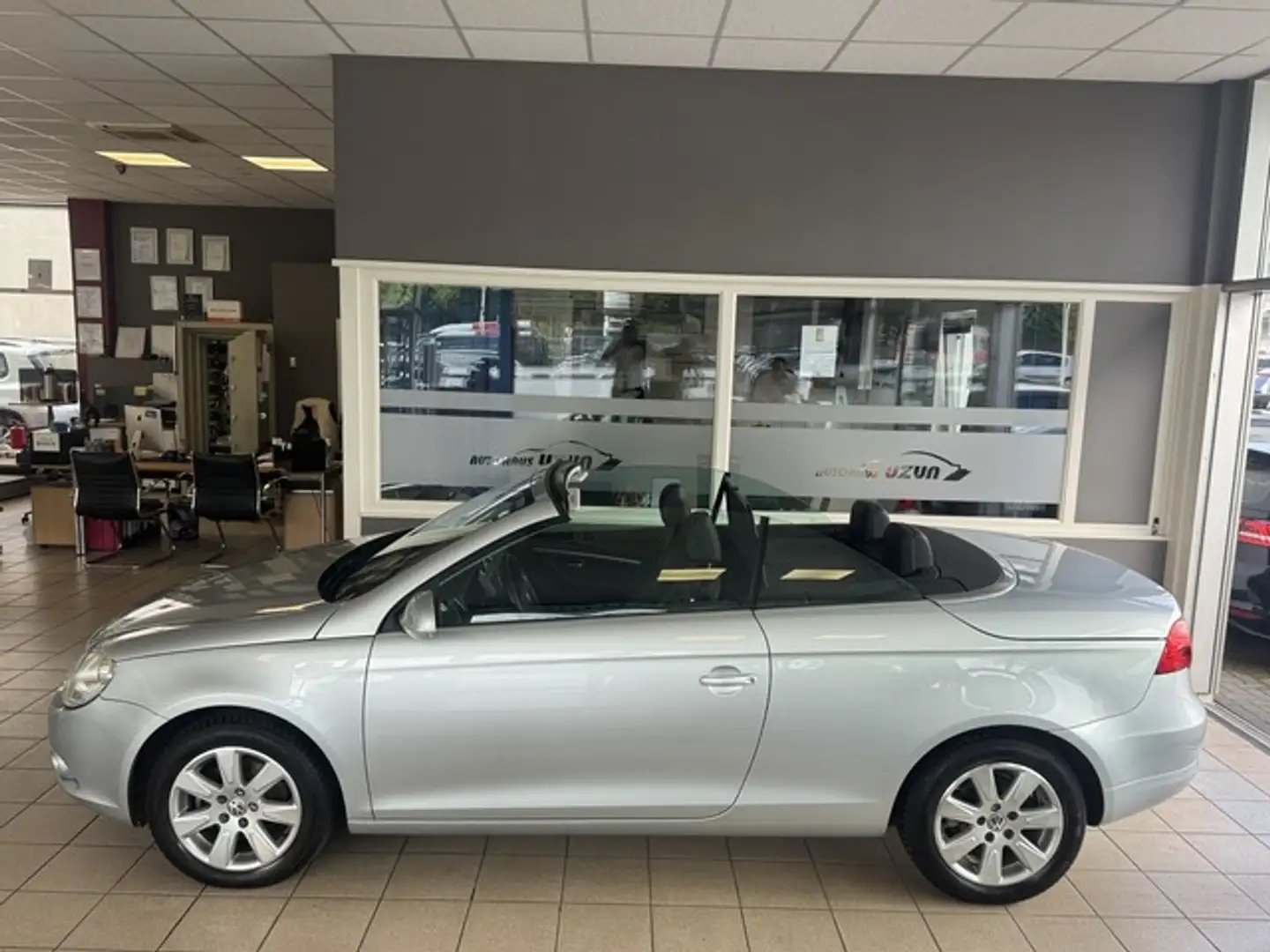 Volkswagen Eos 2.0 Leder Top-Zustand Panoramaschiebedach AC Silber - 2
