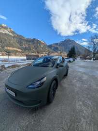 Model Y Long Range AWD 75kWh