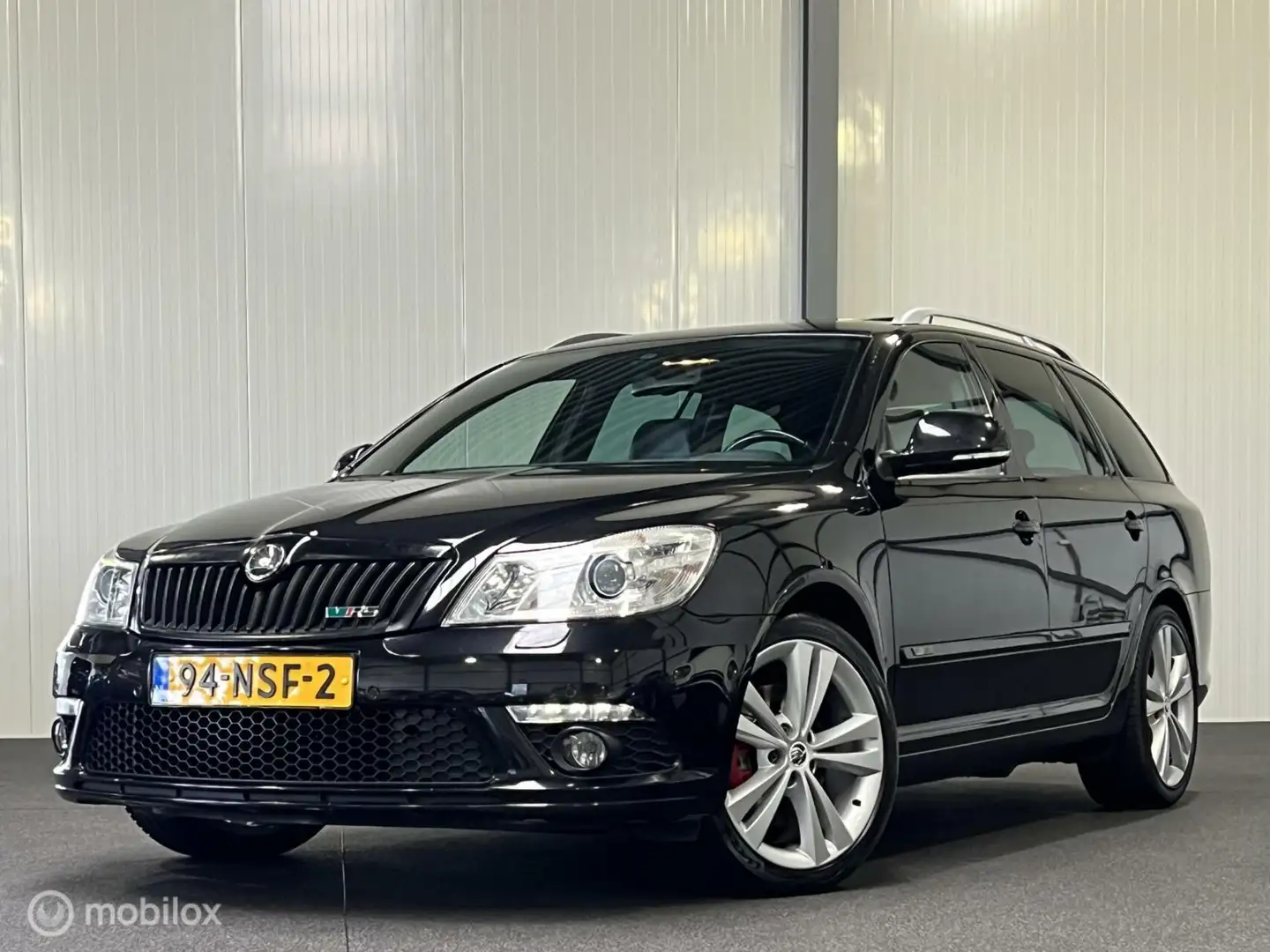 Skoda Octavia Combi 2.0 TFSI RS 300 PK [ NAP leder schuifdak xen Siyah - 1
