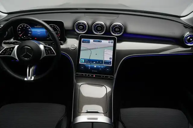 Mercedes-Benz C-Class view 15
