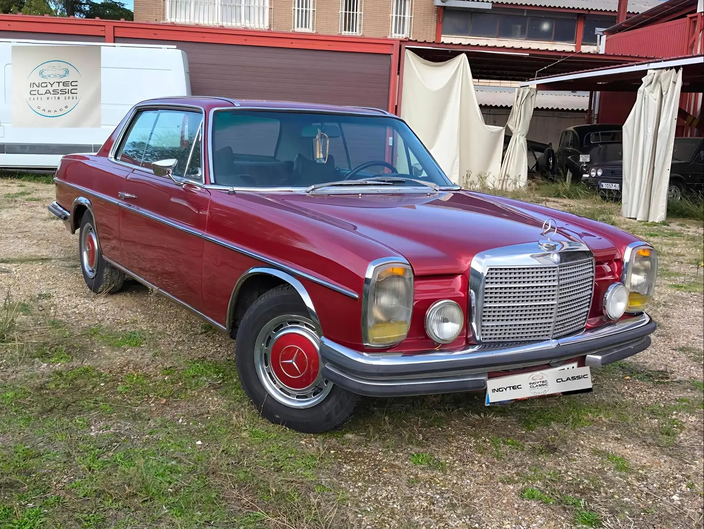 Mercedes-Benz C 250 250C 2.8L Rojo - 1