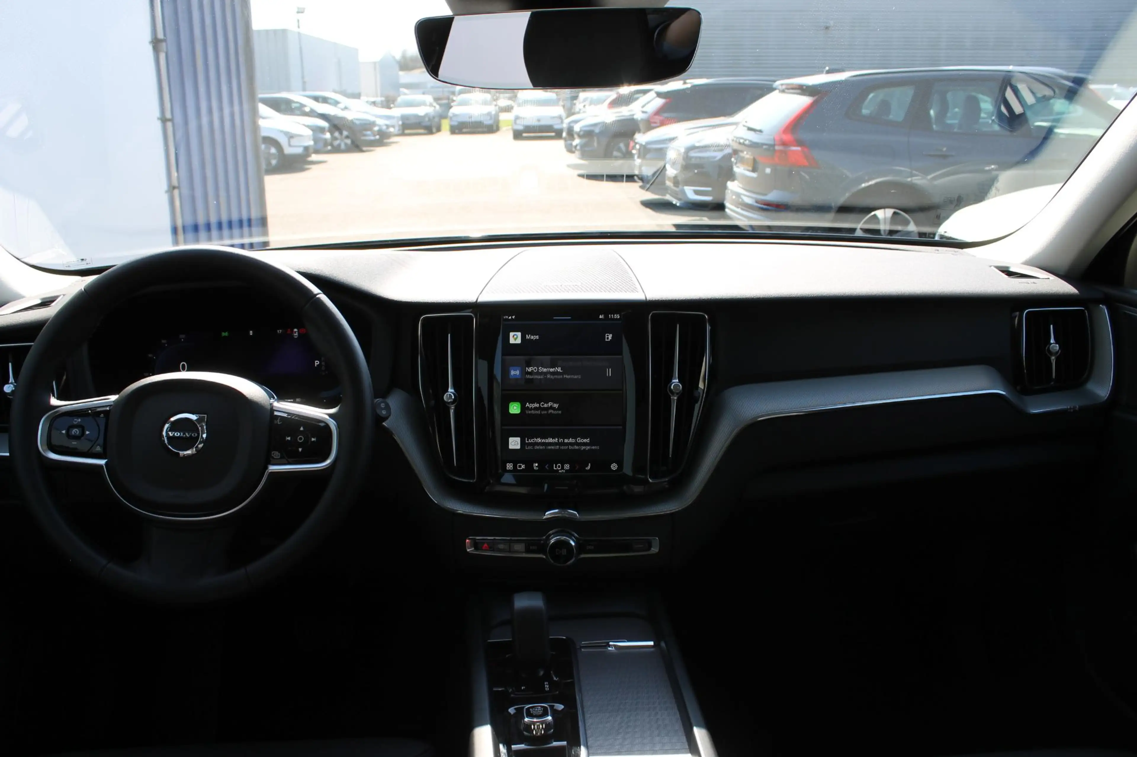 Volvo XC60 T6 Plug-in hybrid AWD Plus Dark Long range / Adapt — photo 33