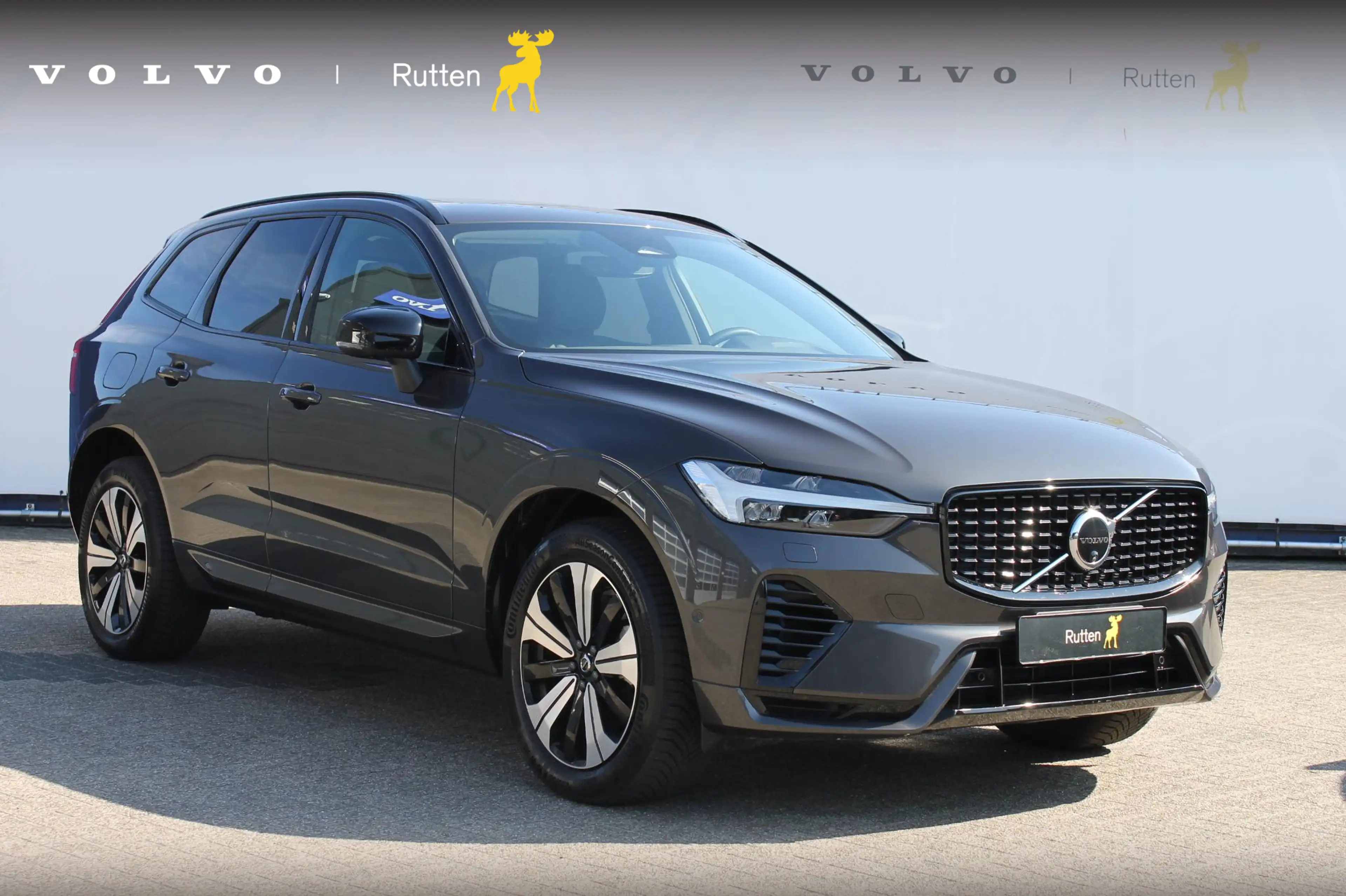 Volvo XC60 T6 Plug-in hybrid AWD Plus Dark Long range / Adapt