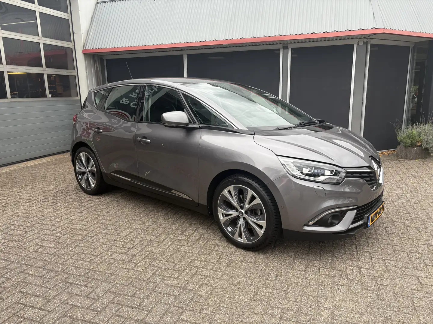 Renault Scenic 1.2 TCe Bose Gris - 2