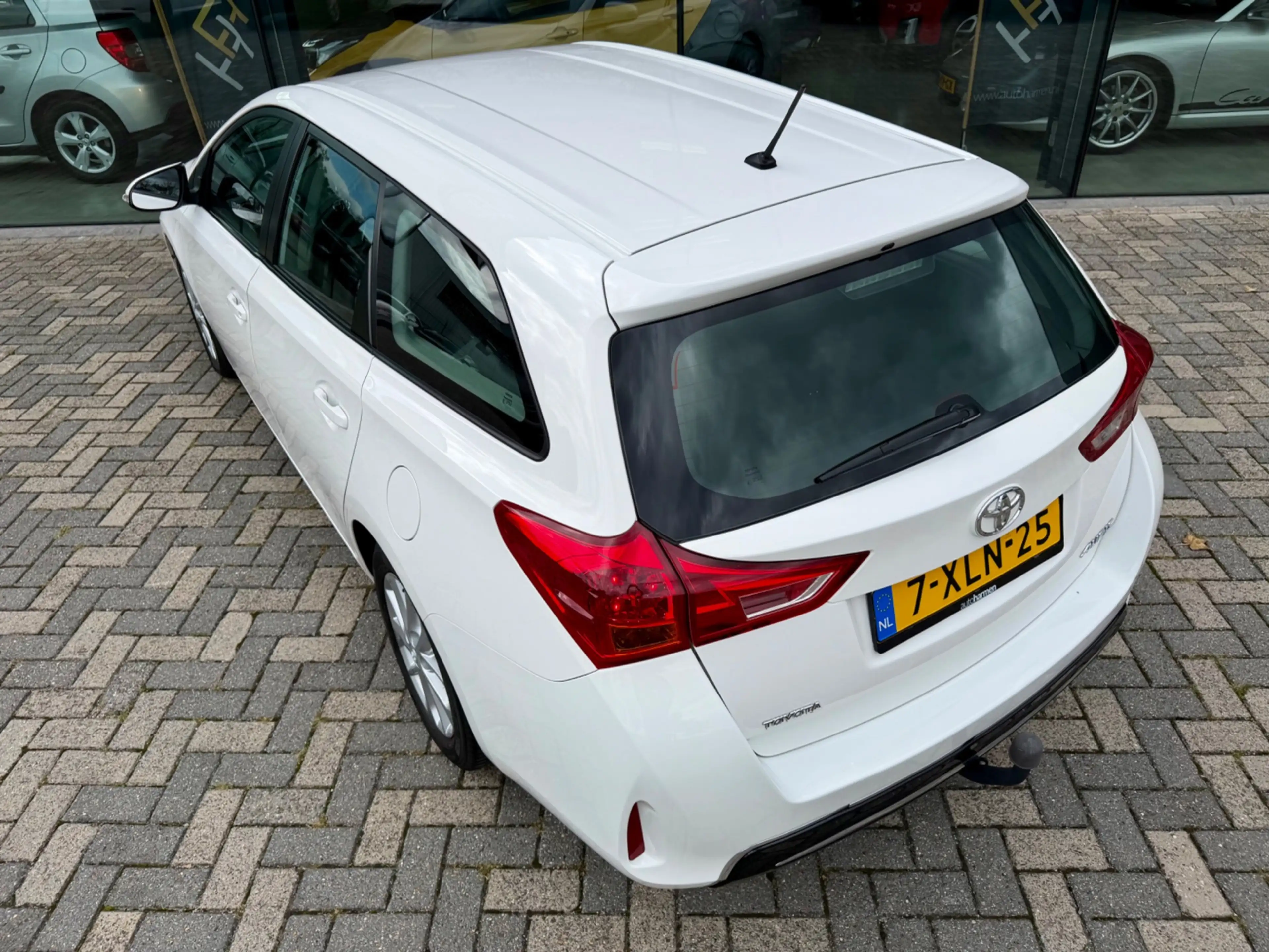 Toyota Auris Touring Sports 1.3 Now, NAP, Trekhaak 1000kg trekk — photo 12