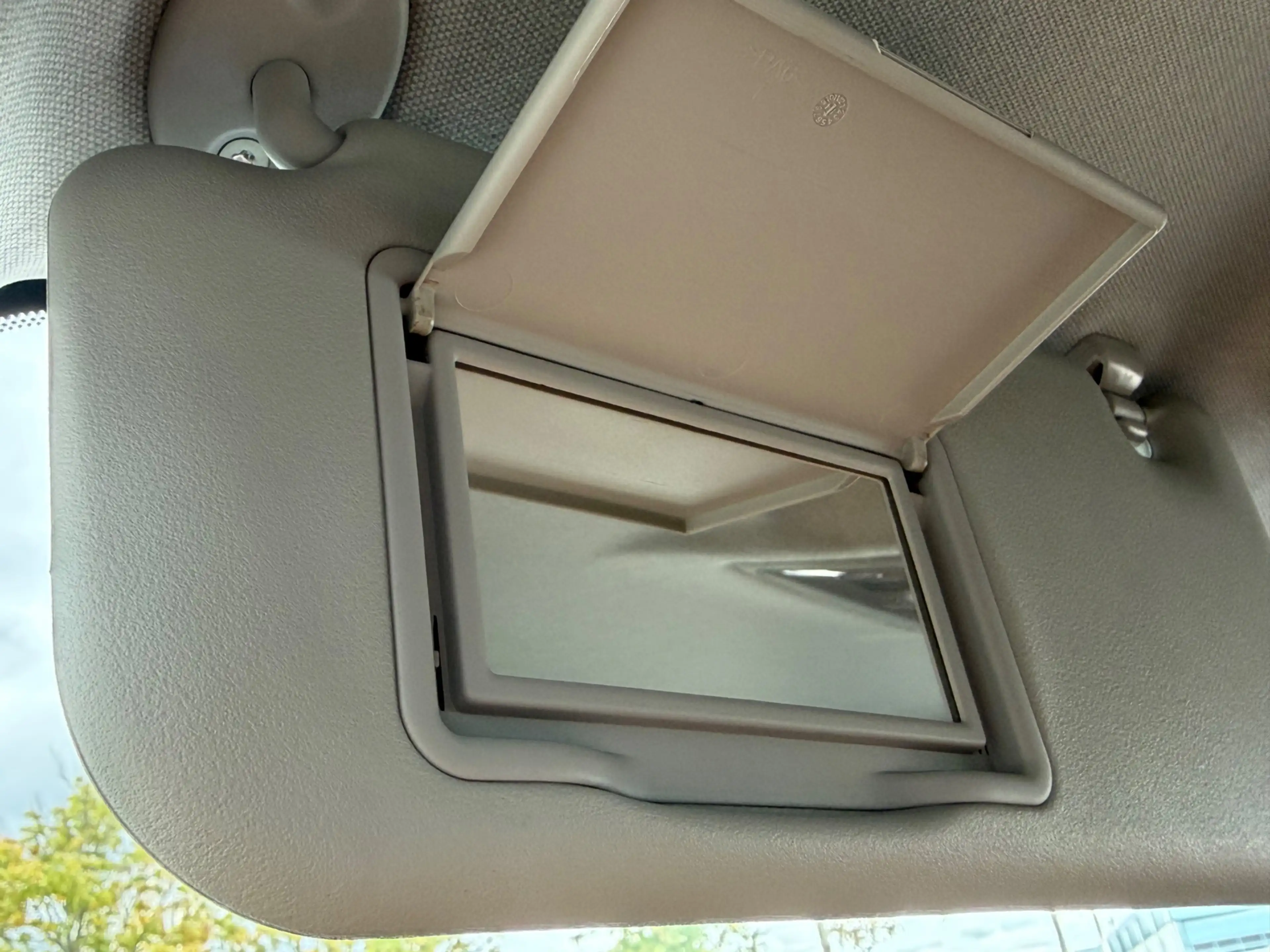 Toyota Auris Touring Sports 1.3 Now, NAP, Trekhaak 1000kg trekk — photo 36