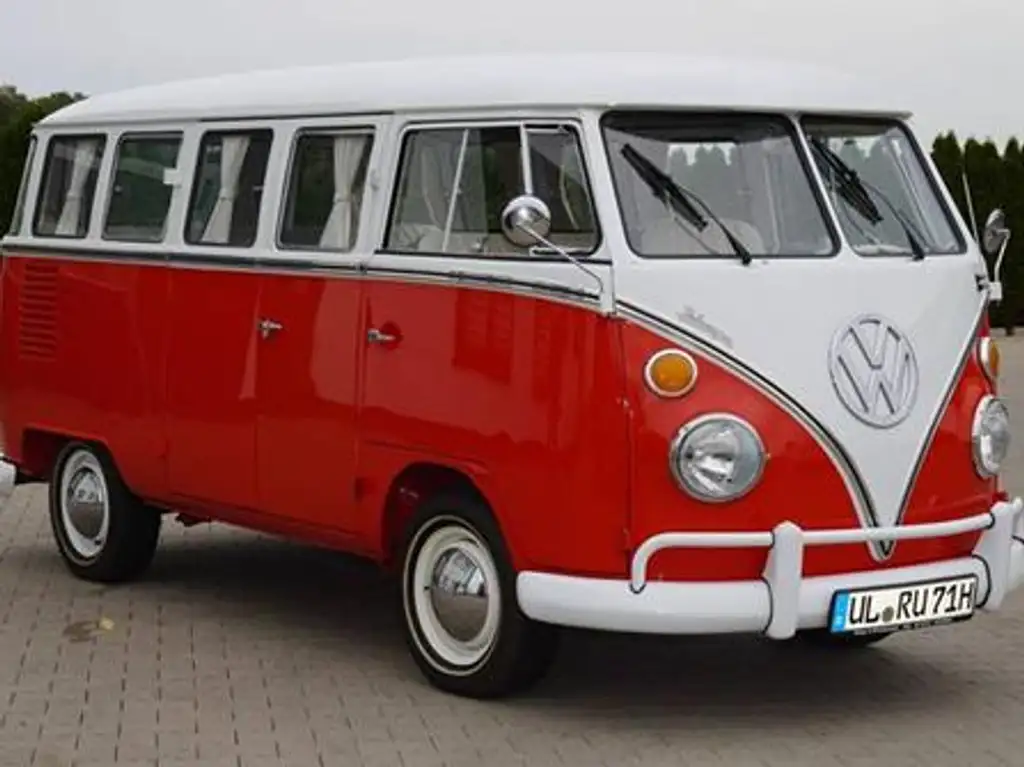 Volkswagen T1 1967 из Европы — купить под ключ