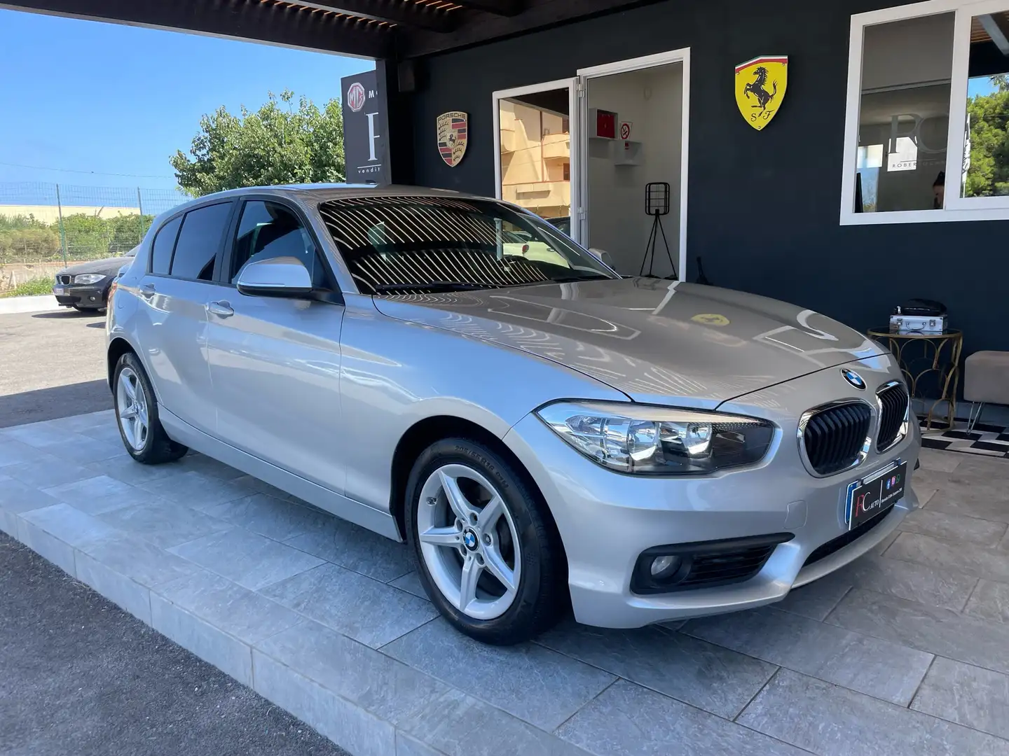 BMW 118 118d Sport 5p auto - 1