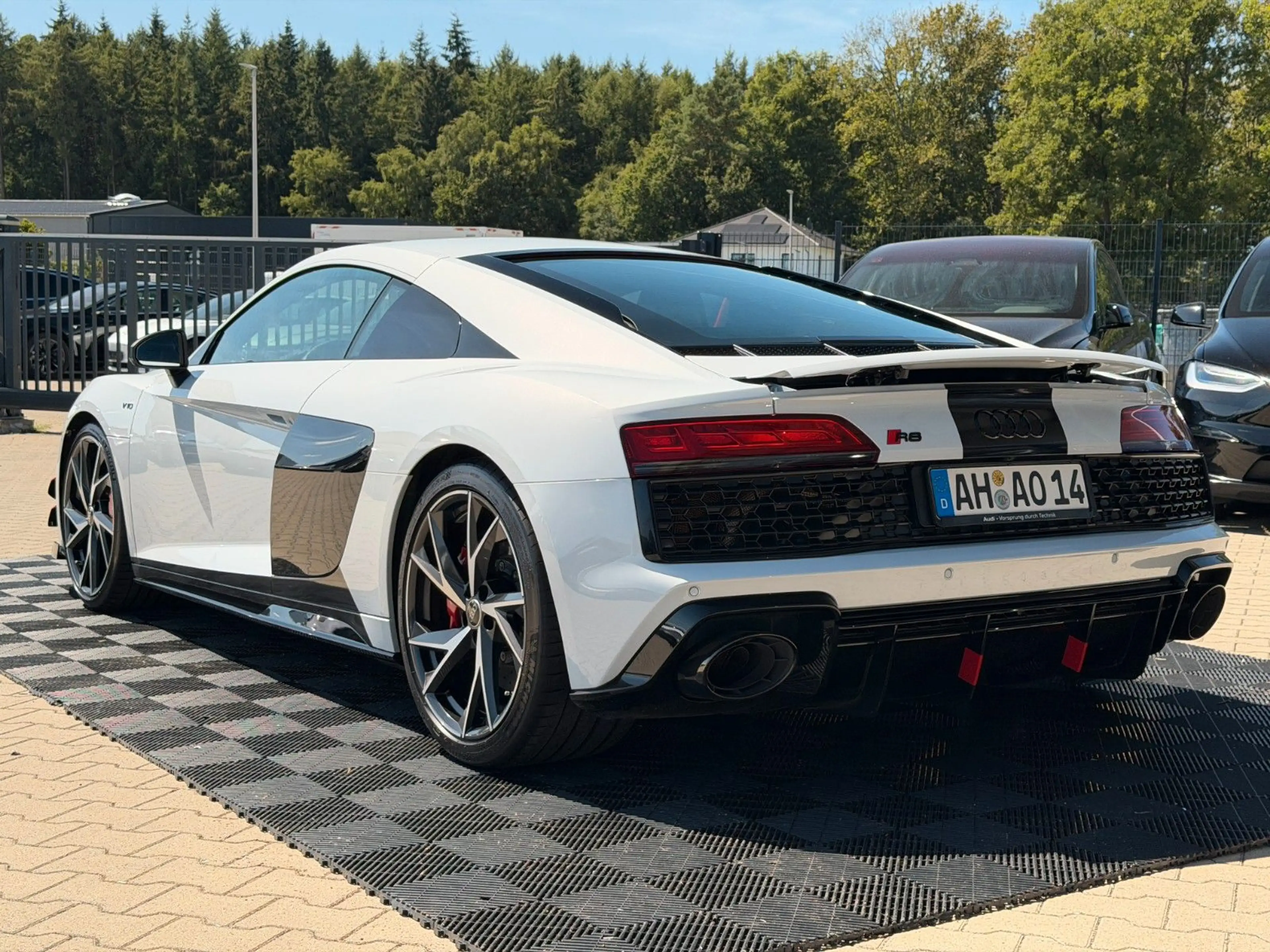 Audi R8 5.2 V10 PERFORMANCE | PPF | KERAMIK | B&O | — photo 12