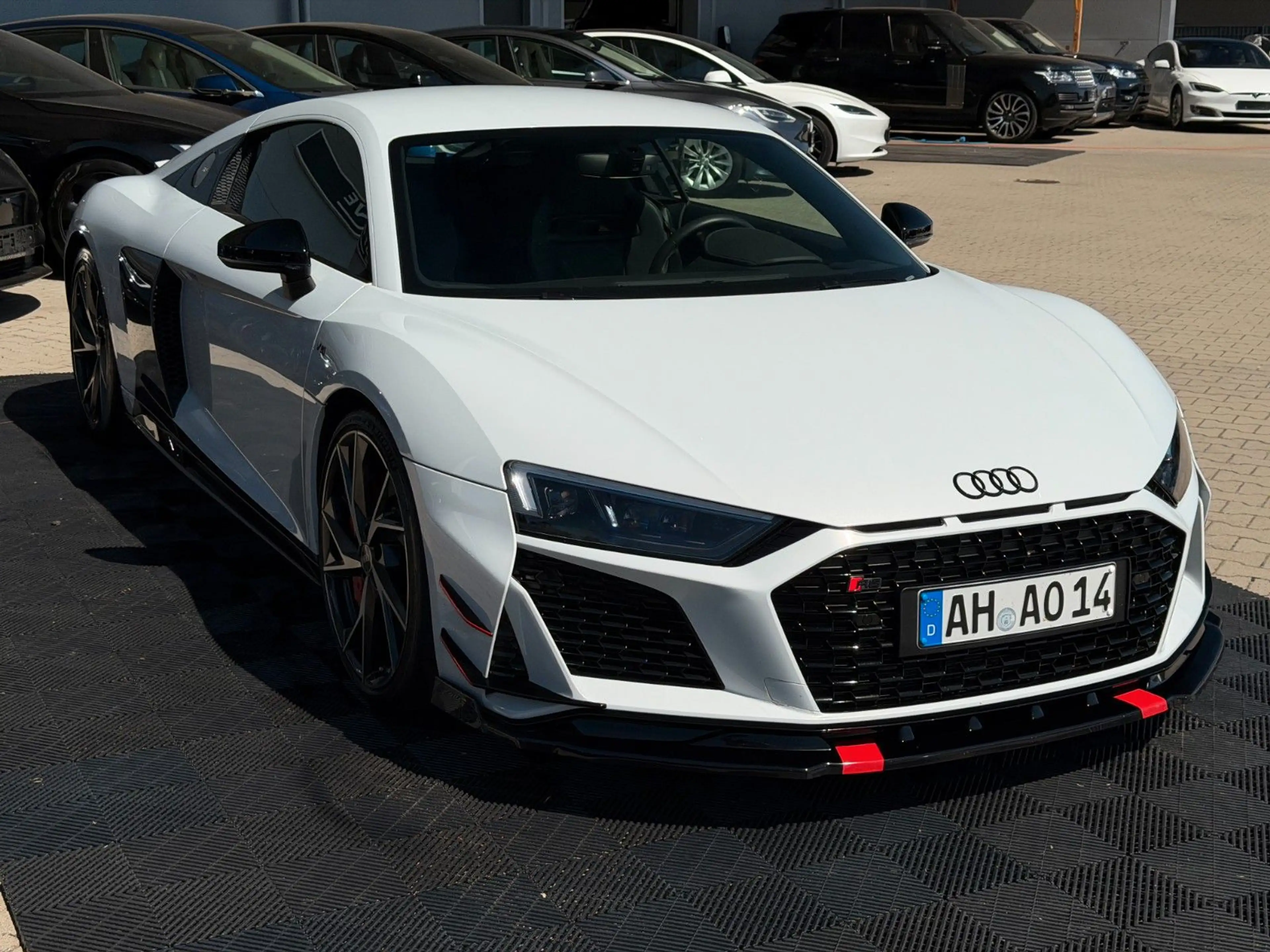 Audi R8 5.2 V10 PERFORMANCE | PPF | KERAMIK | B&O | — photo 6
