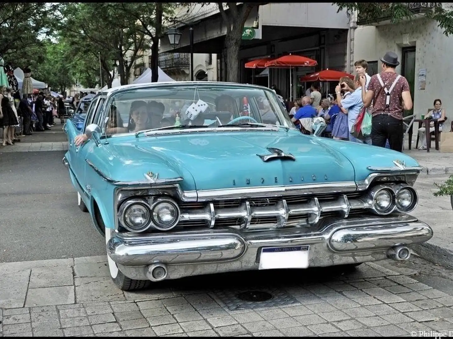 Chrysler Imperial Blauw - 1