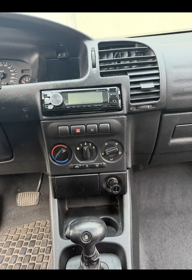 Opel Zafira 1.8 16V Comfort, foto 2