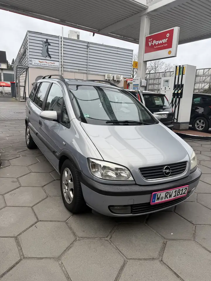 Opel Zafira 1.8 16V Comfort, foto 10