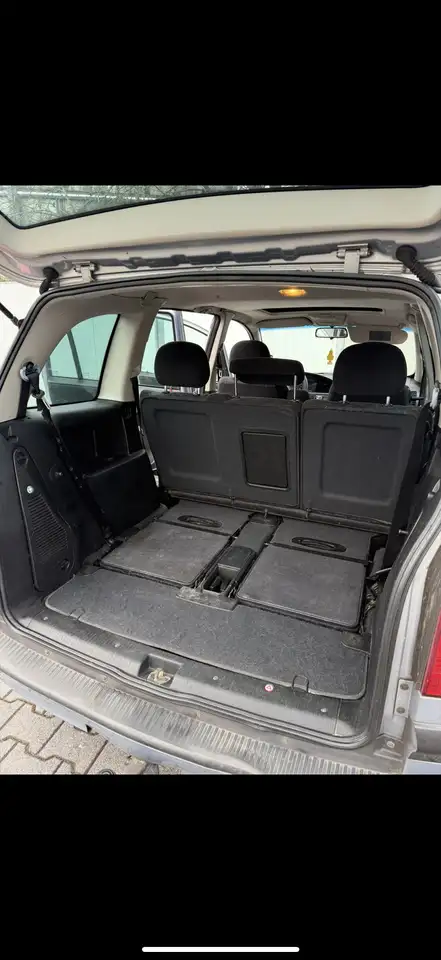 Opel Zafira 1.8 16V Comfort, foto 8