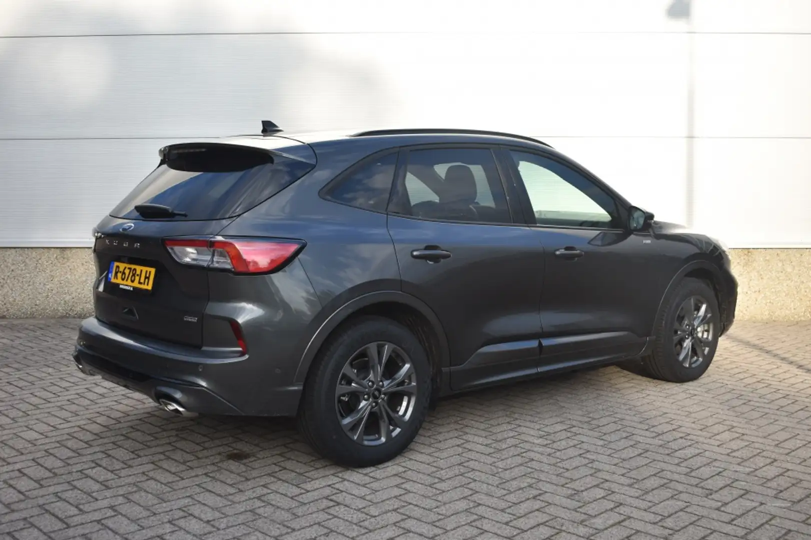 Ford Kuga 2.5 PHEV ST-Line X DRIVERPACK! TECHPACK! WINTERPAC Grijs - 2
