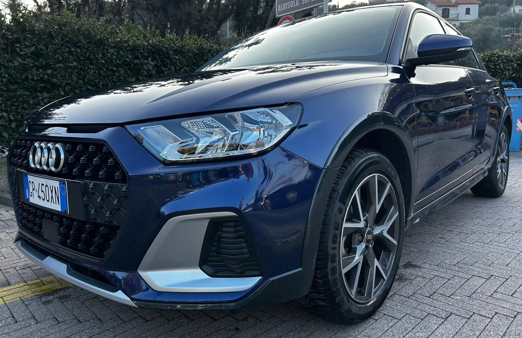 Audi A1 A1 allstreet 25 1.0 tfsi Business 95cv Blu/Azzurro - 1