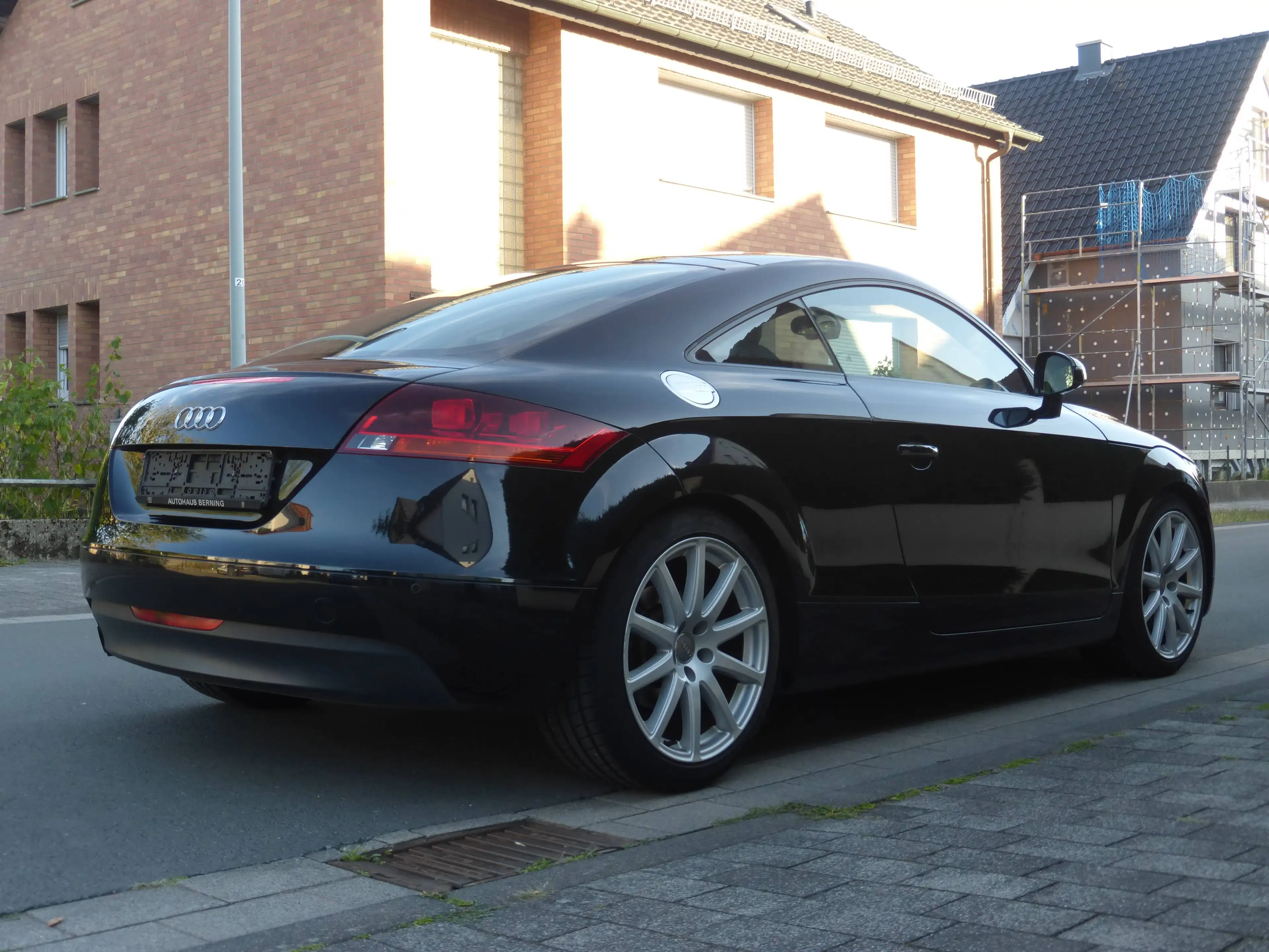 Audi TT 2.0 TFSI Coupe — photo 8