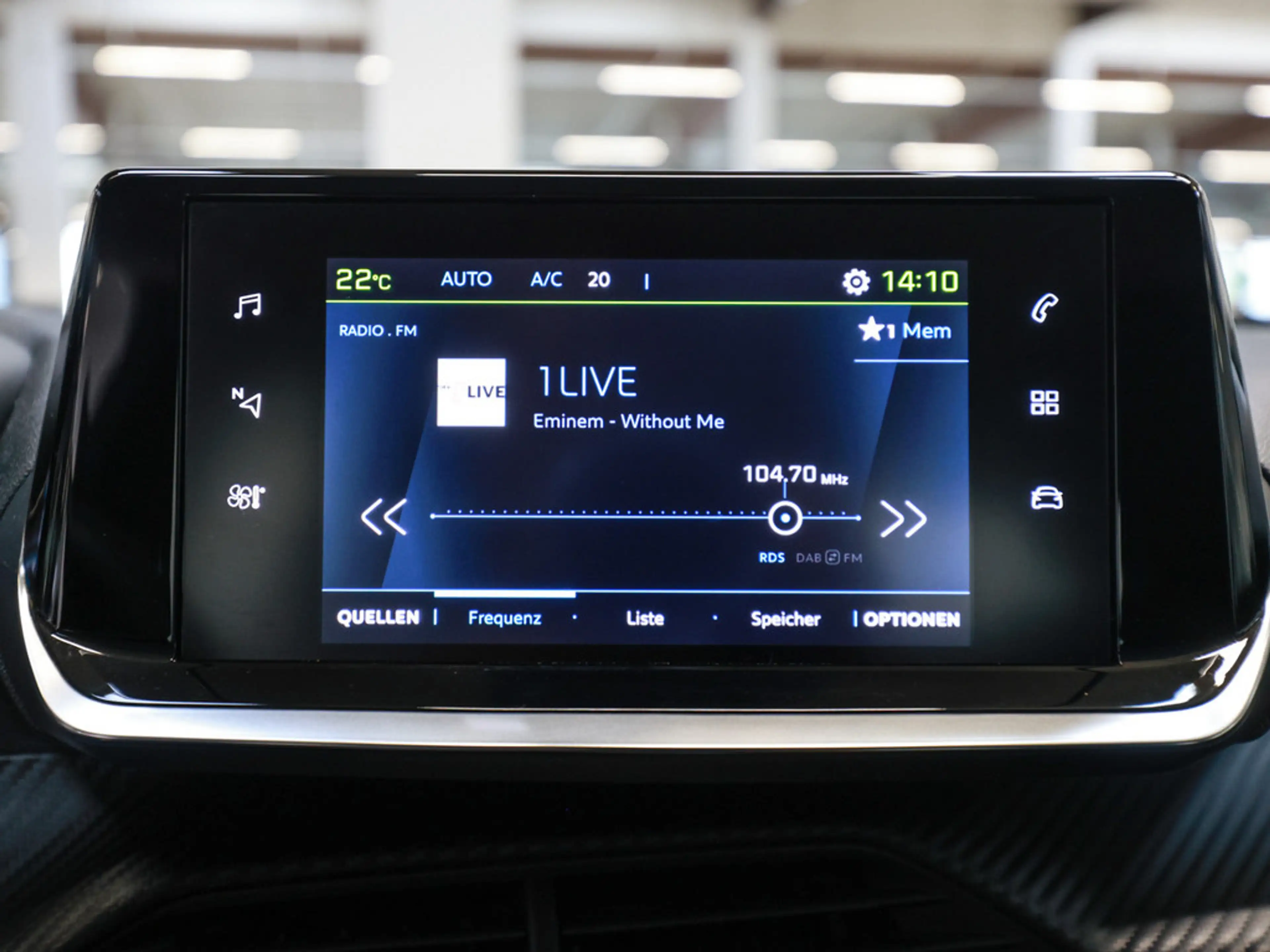 Peugeot e-208 Active Pack Elektromotor LED SPURH. SHZ — photo 12