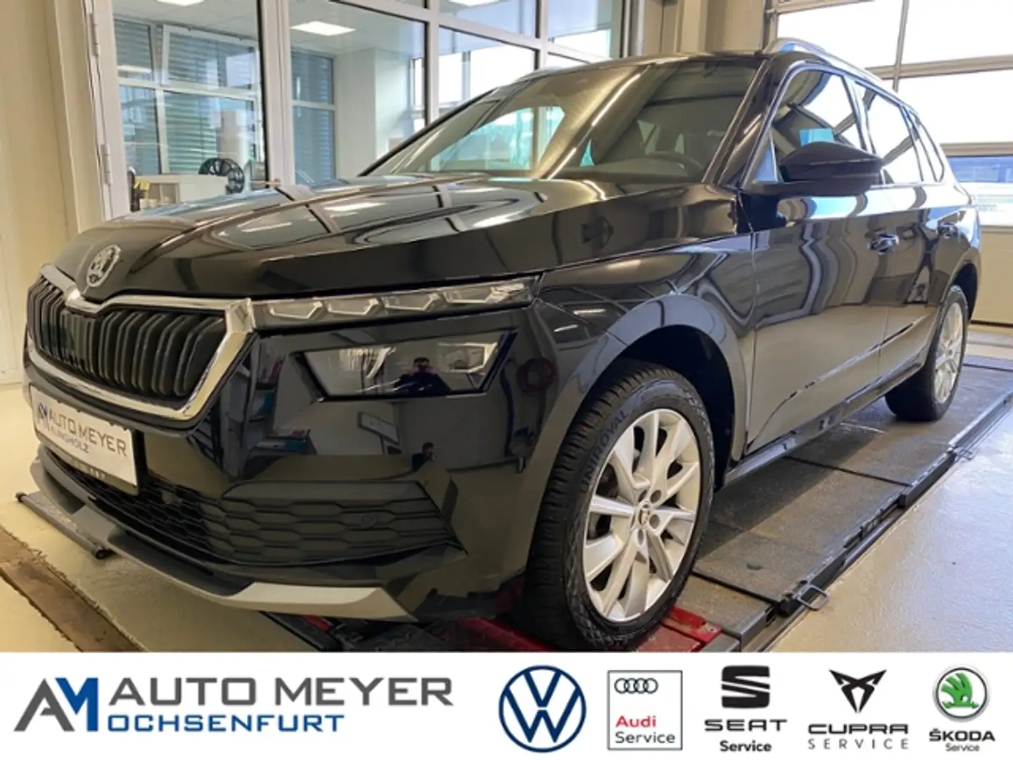 Skoda Kamiq Ambition 1.0 TSI DSG Navi LED Rückfahrkamera Schwarz - 1