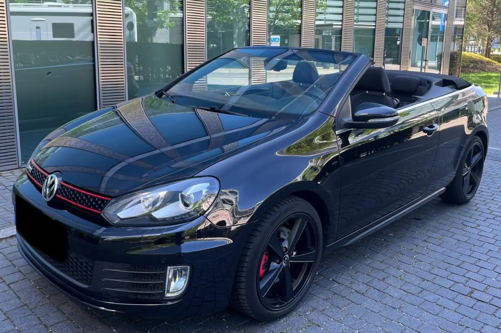 Volkswagen Golf GTI 2.0 TSI DSG Чорний - 1