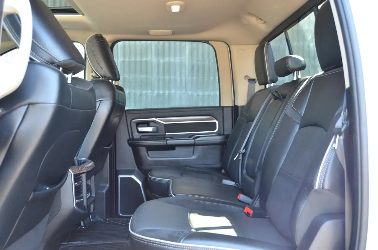 RAM 3500 снимка RAM 3500