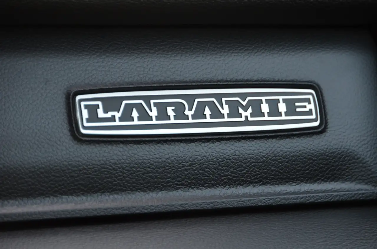 RAM 3500 снимка RAM 3500