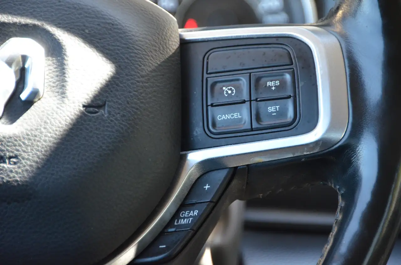 RAM 3500 снимка RAM 3500