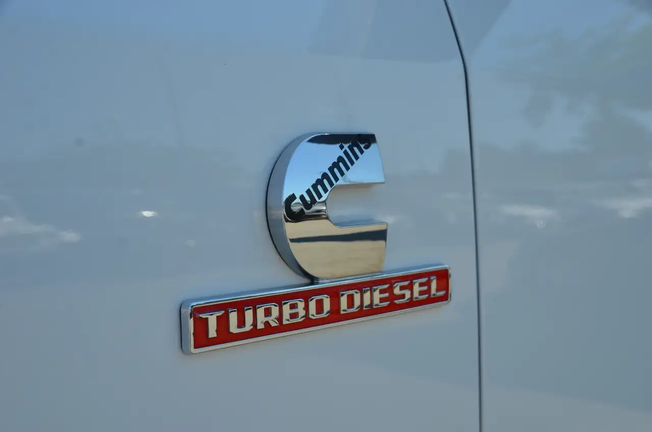 RAM 3500 снимка RAM 3500